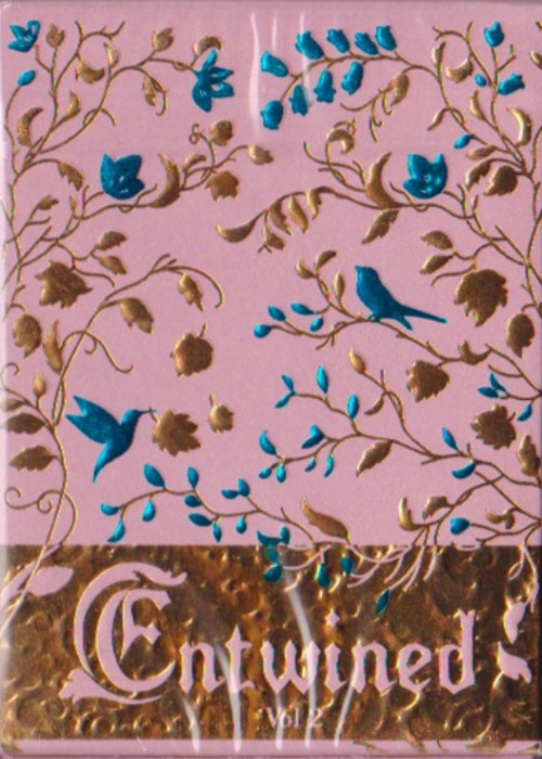 Entwined Fall Rose front image