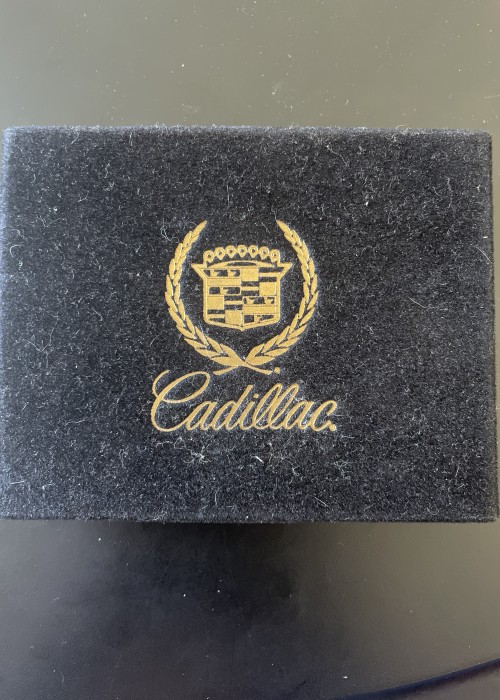 Cadillac Two Deck set front image